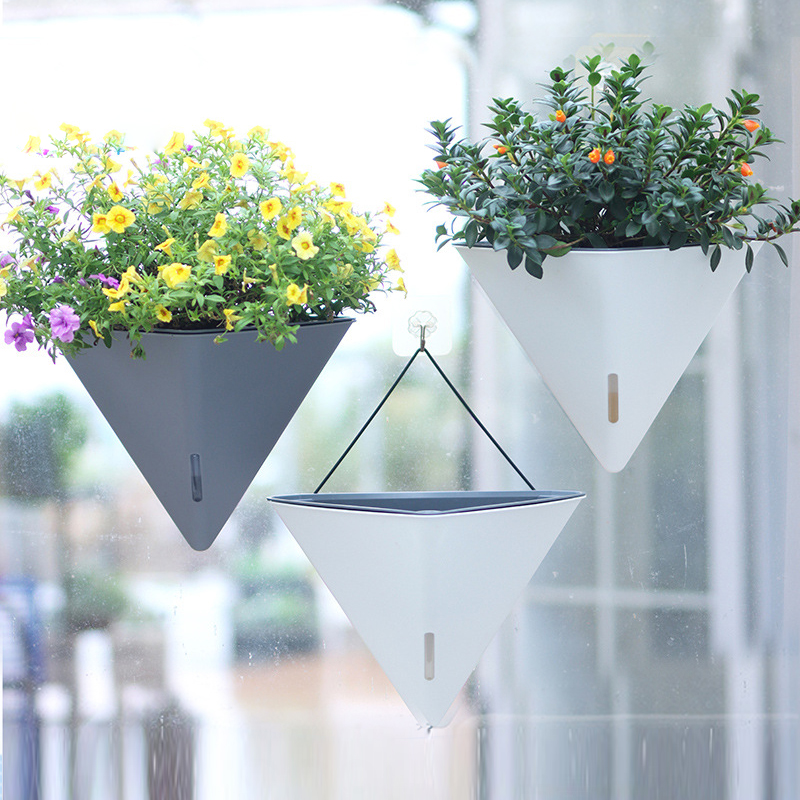 Moda Üçgen Duvara Monte Saksıl - Self Watering Planter incelemesi ve fiyatı